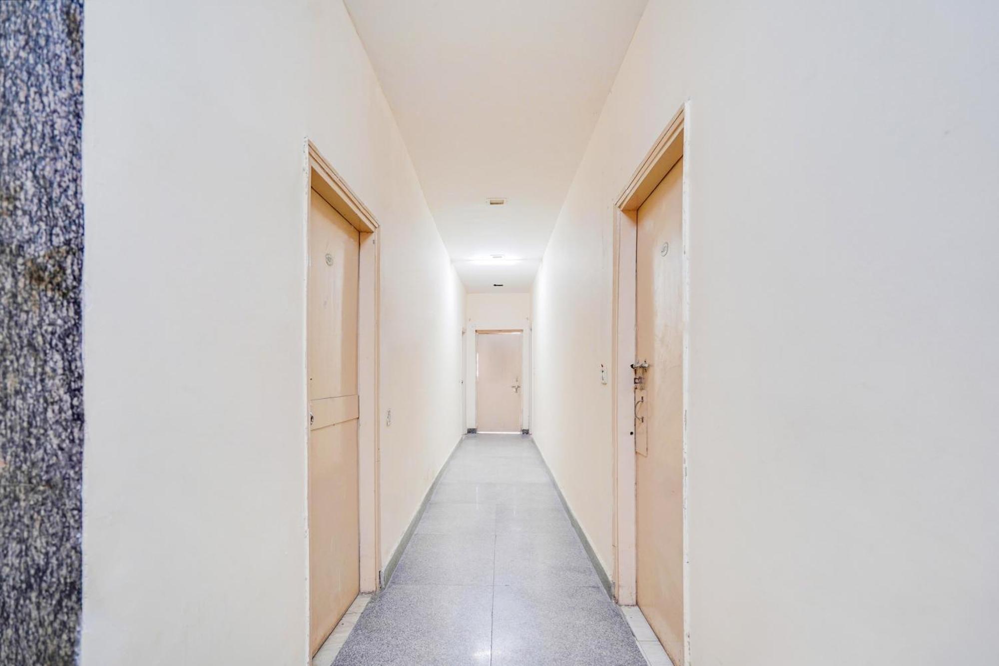 Hotel O Noida Stay Zewnętrze zdjęcie
