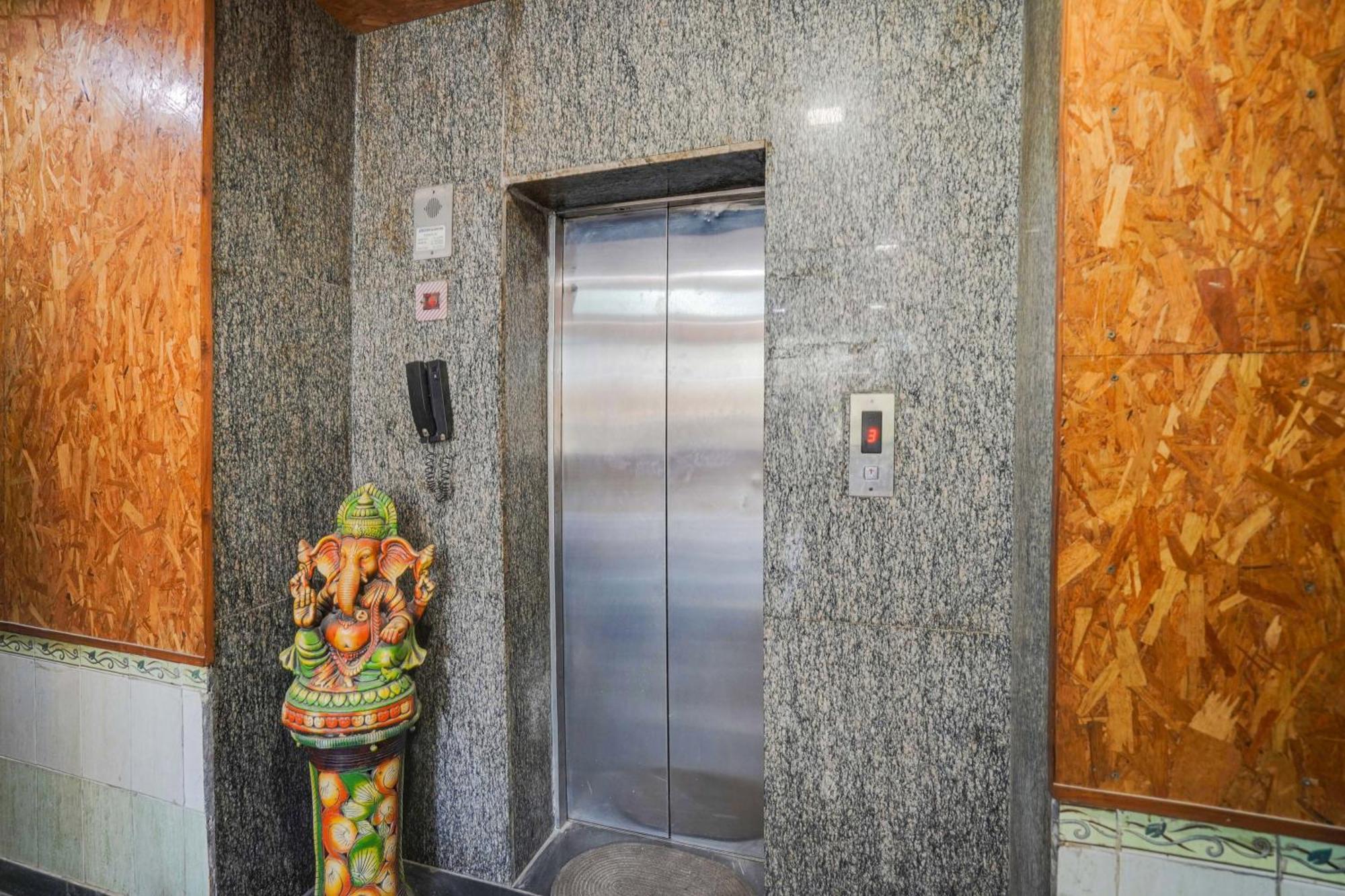 Hotel O Noida Stay Zewnętrze zdjęcie